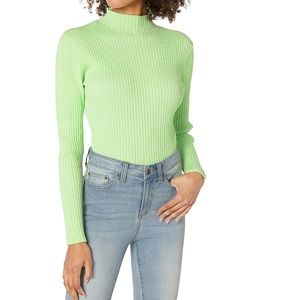 FINDERS KEEPERS KNIT SWEATER SIZE M GREEN